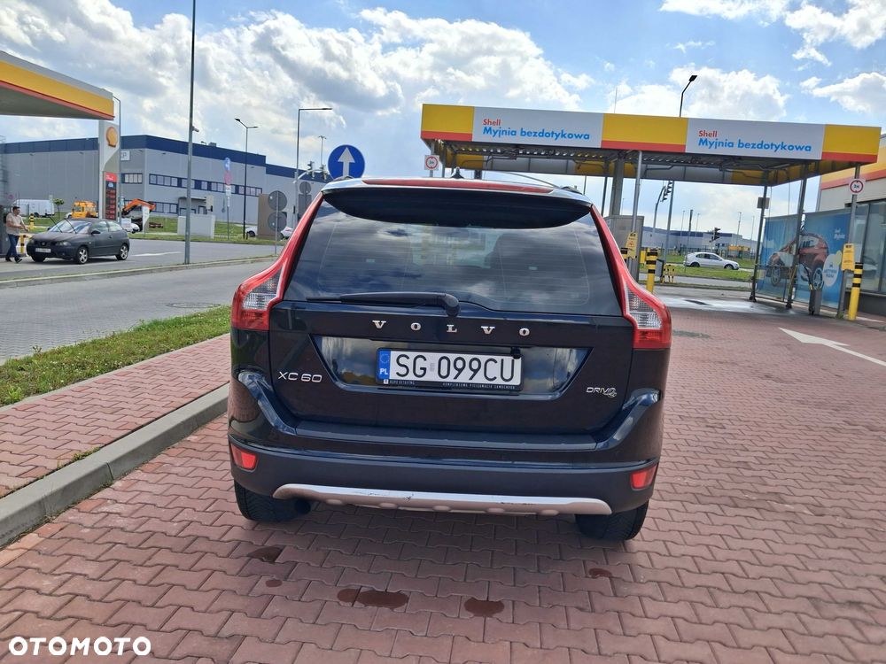 Volvo XC 60 - 4