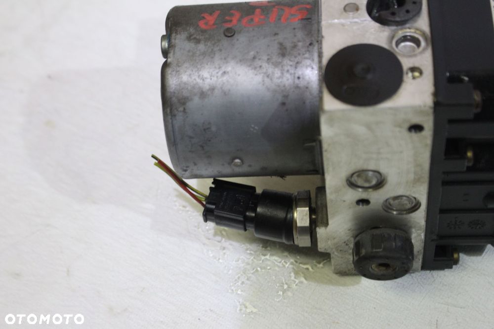 POMPA ABS AUDI A4 B8 2.0TDI - 2