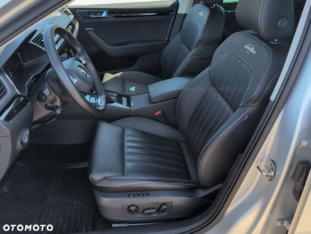 Skoda Superb 2.0 TDI SCR 4x4 L&K DSG - 16