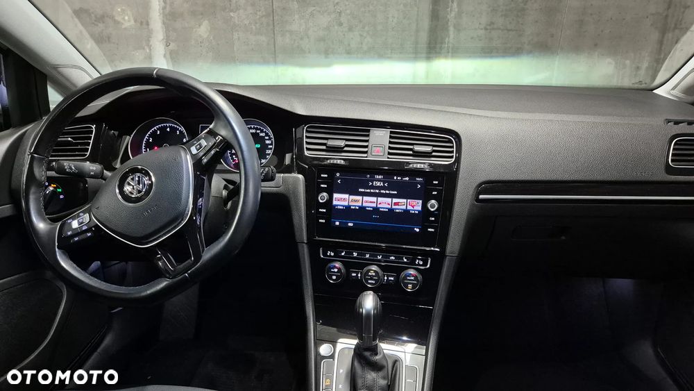 Volkswagen Golf VII 1.5 TSI BMT Evo Highline DSG - 12