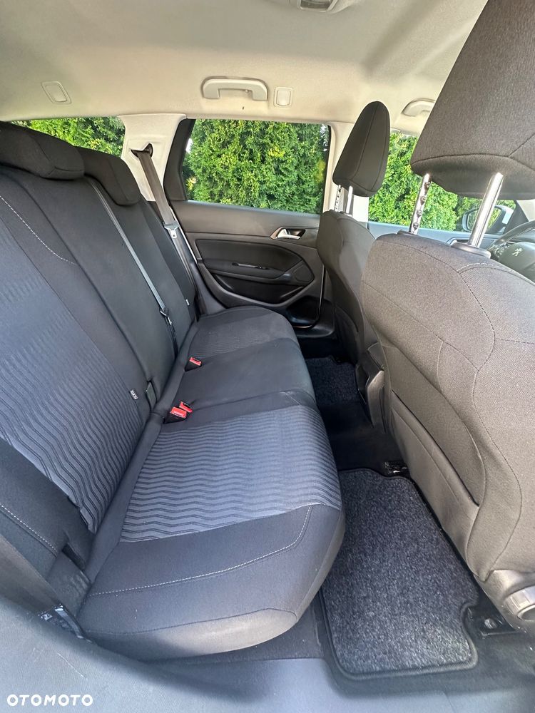 Peugeot 308 1.6 BlueHDi Active S&S - 8