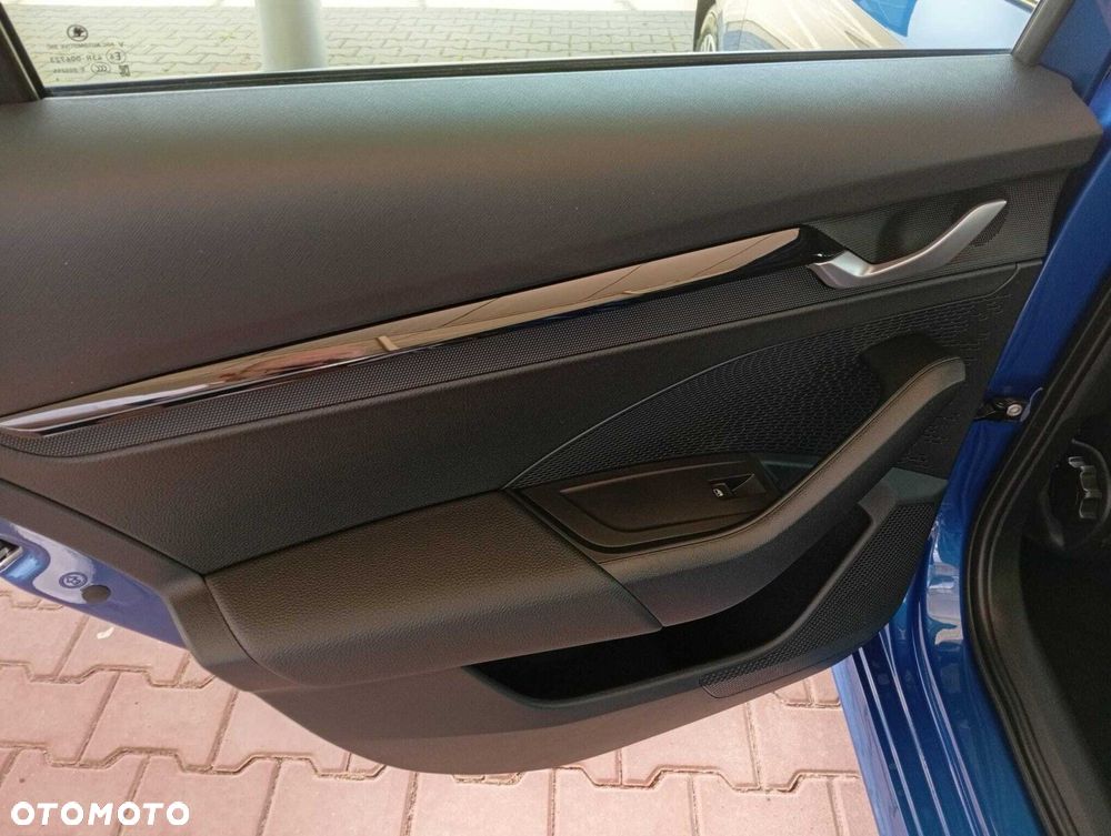 Skoda Octavia 1.5 TSI mHEV Sportline DSG - 23