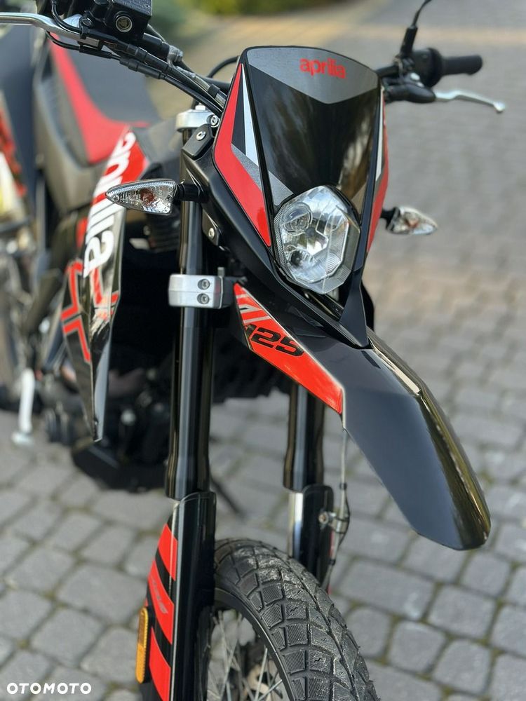 Aprilia SX - 17