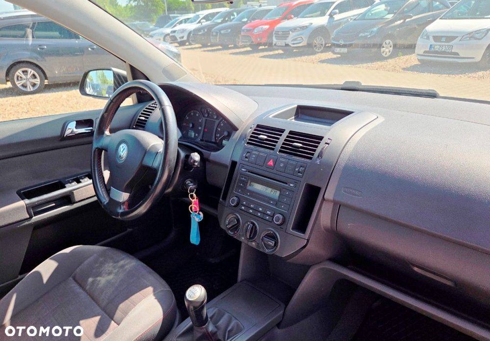 Volkswagen Polo - 18