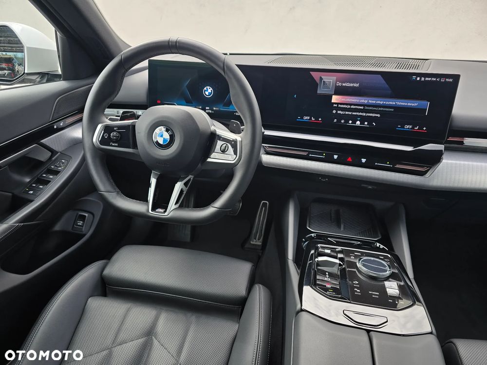 BMW Seria 5 520d xDrive mHEV M Sport - 11