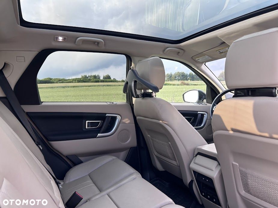 Land Rover Discovery Sport - 14