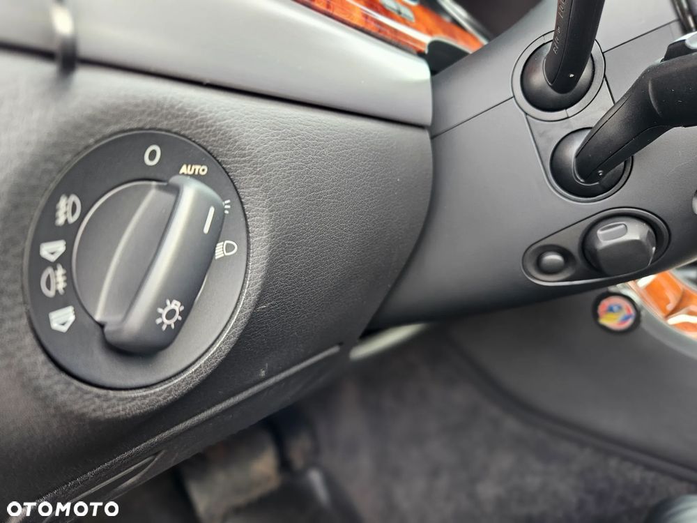 Audi A8 4.2 FSI quattro Langversion - 15