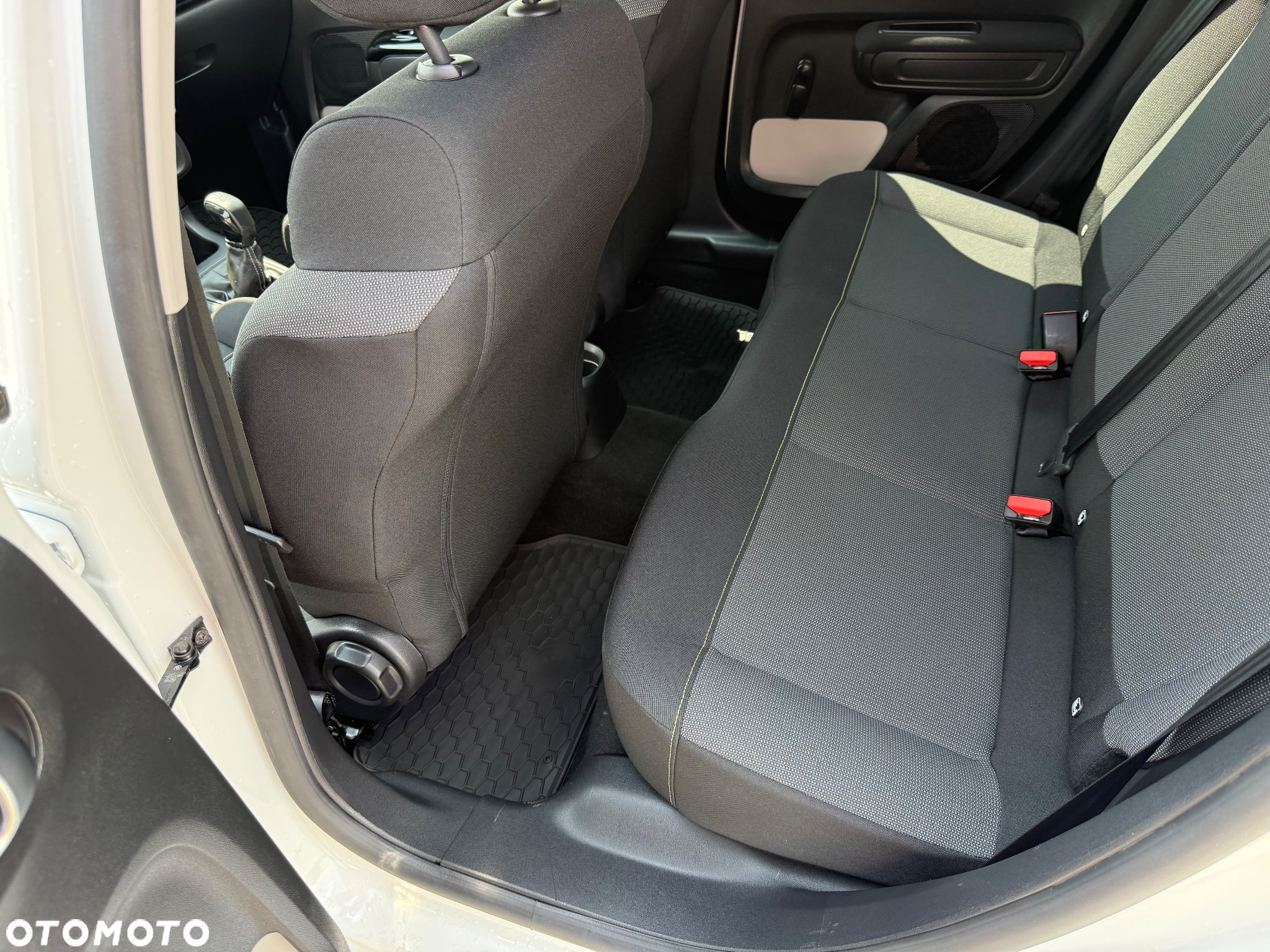Citroën C3 1.2 PureTech Feel - 17