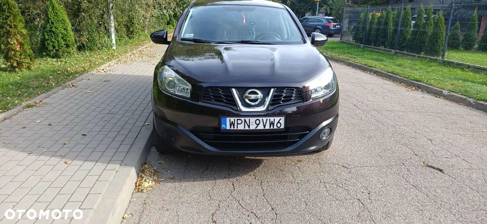 Nissan Qashqai - 2