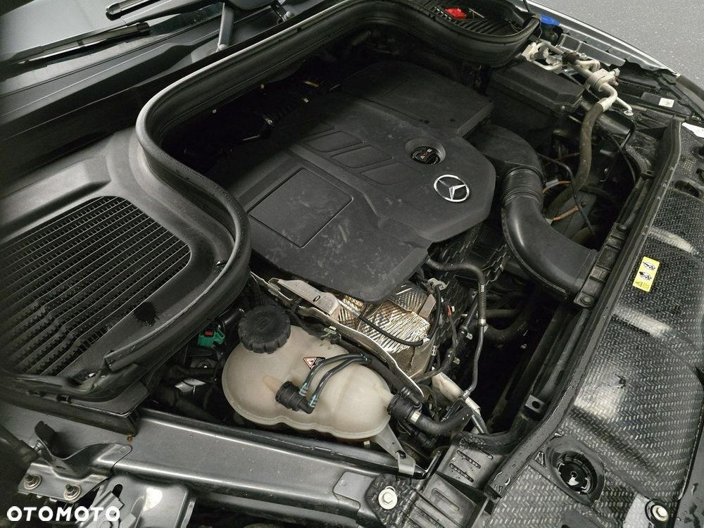 Mercedes-Benz GLE - 14