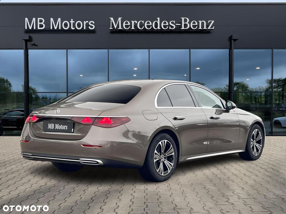 Mercedes-Benz Klasa E - 6