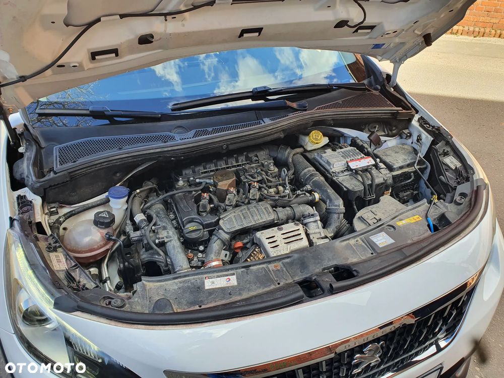 Peugeot 2008 PureTech 110 Stop&Start Allure - 25