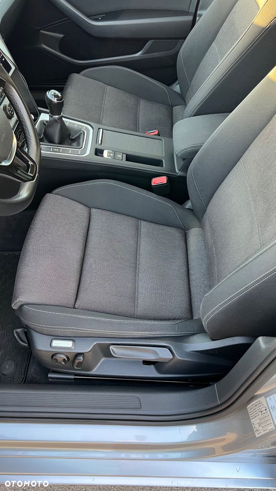 Volkswagen Passat 2.0 TDI BMT Comfortline - 7