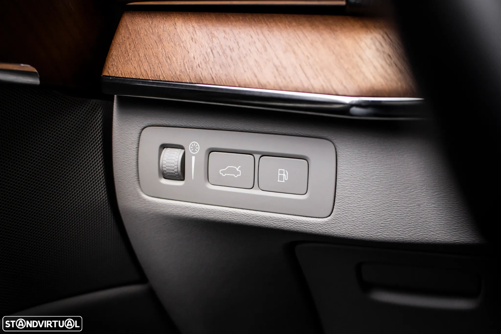 Volvo XC 90 2.0 T8 PHEV Inscription AWD - 18