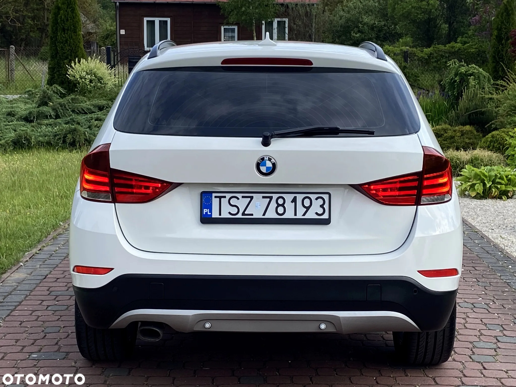 BMW X1 xDrive18d - 22