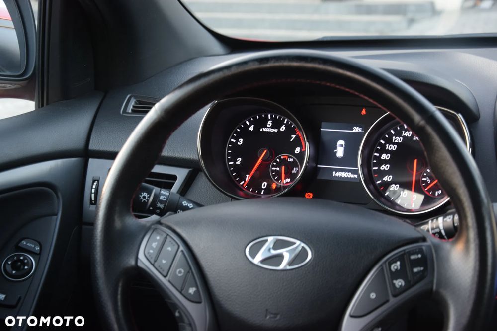 Hyundai i30 1.6 T GDI Turbo - 25