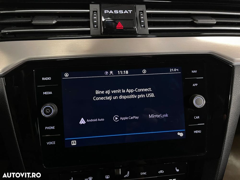 Volkswagen Passat 2.0 TDI DSG Highline - 17
