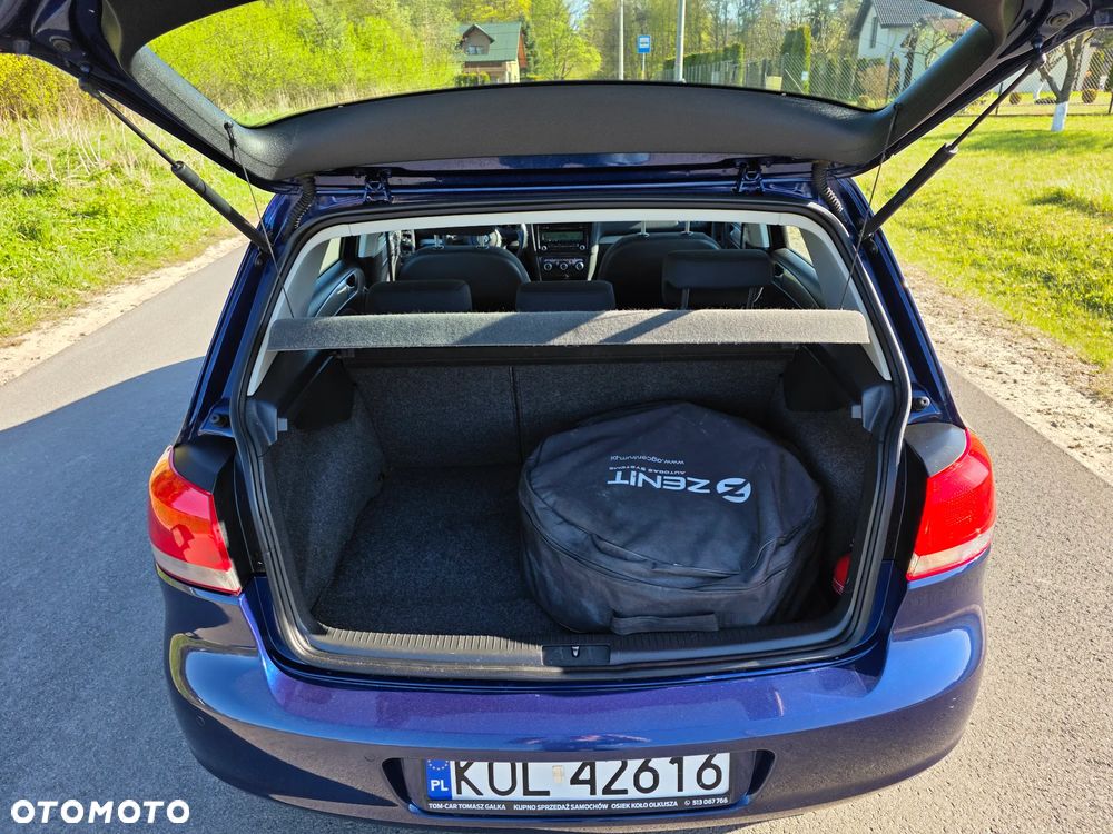 Volkswagen Golf 1.6 Comfortline - 17