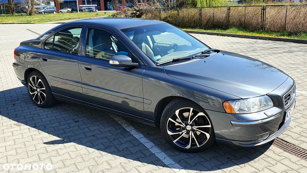 Volvo S60 2.0 T Momentum - 20