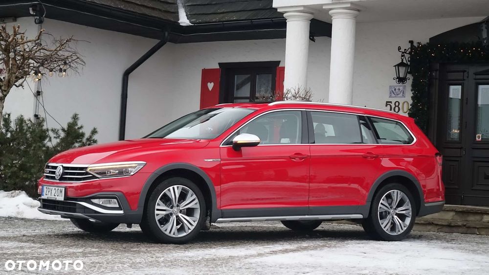 Volkswagen Passat Alltrack - 12