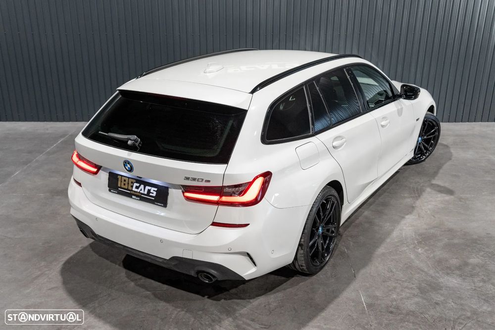 BMW 330 e Touring Pack M Auto - 52
