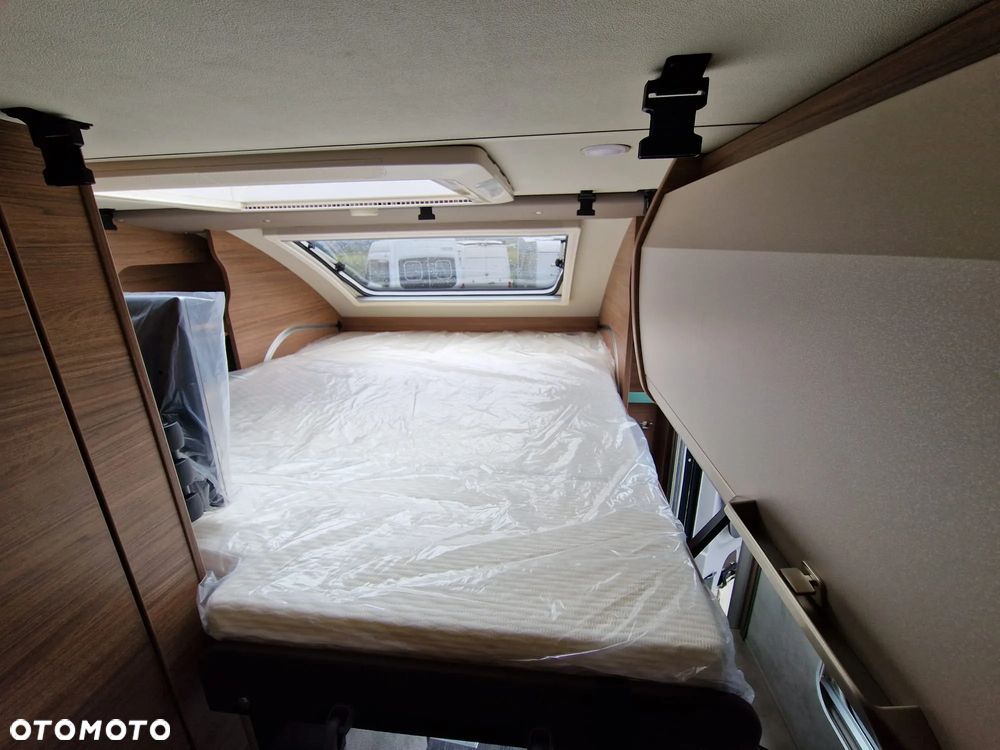 KNAUS TOURER VAN 500 MQ SMC EDITION 20 JAHRE 2 ŁÓŻKA FV23% HAK - 36