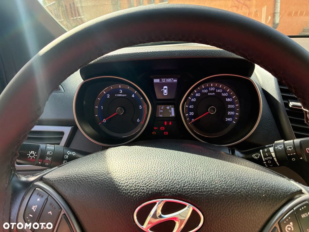 Hyundai i30 1.6 CRDi Comfort - 10