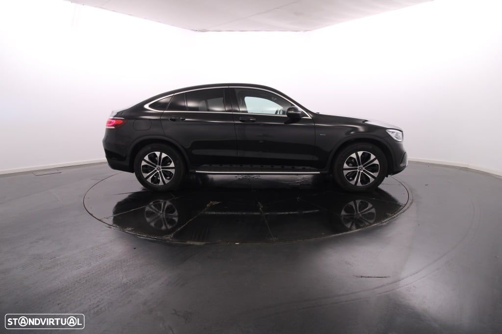 Mercedes-Benz GLC 300 de Coupé 4Matic - 9