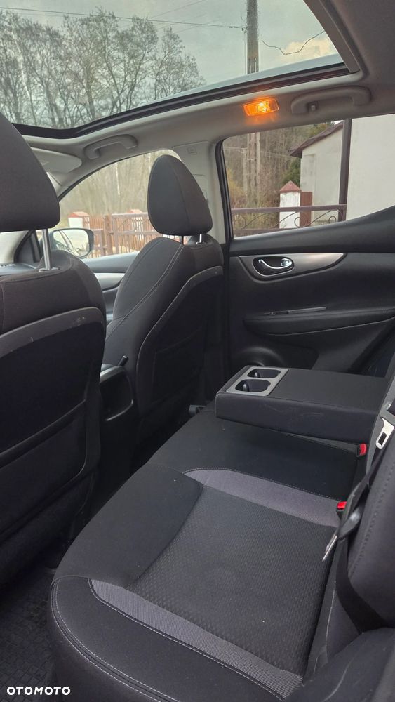 Nissan Qashqai 1.5 dCi N-Connecta - 18