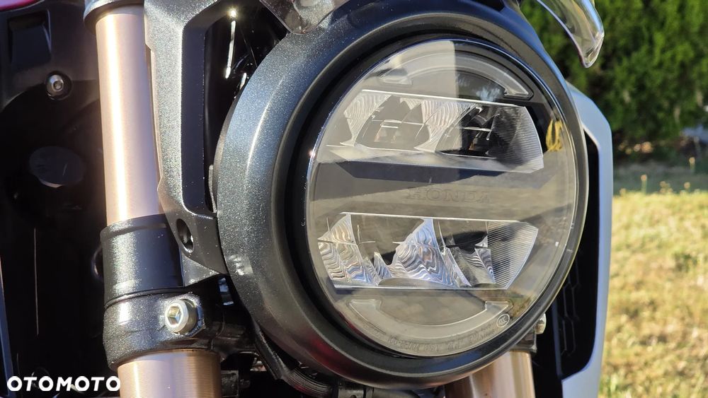 Honda CB - 25