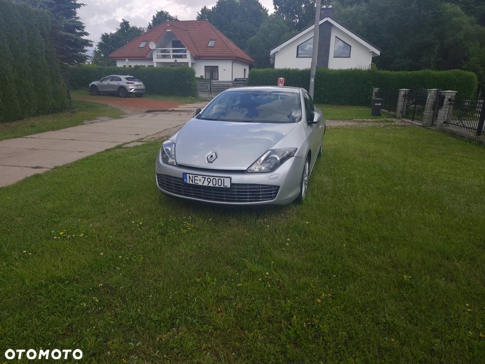Renault Laguna 3.0 dCi V6 Initiale Euro5 - 2