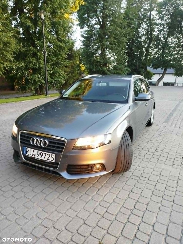 Audi A4 Avant 2.0 TDI - 1
