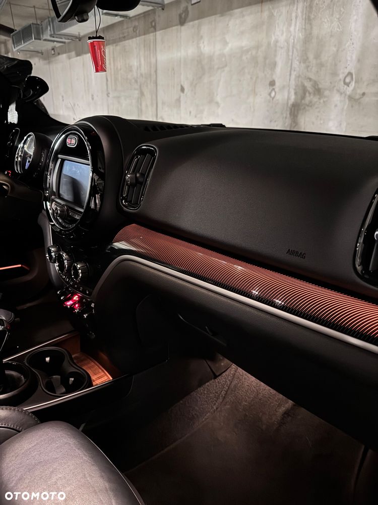 MINI Countryman Cooper SD ALL4 - 38