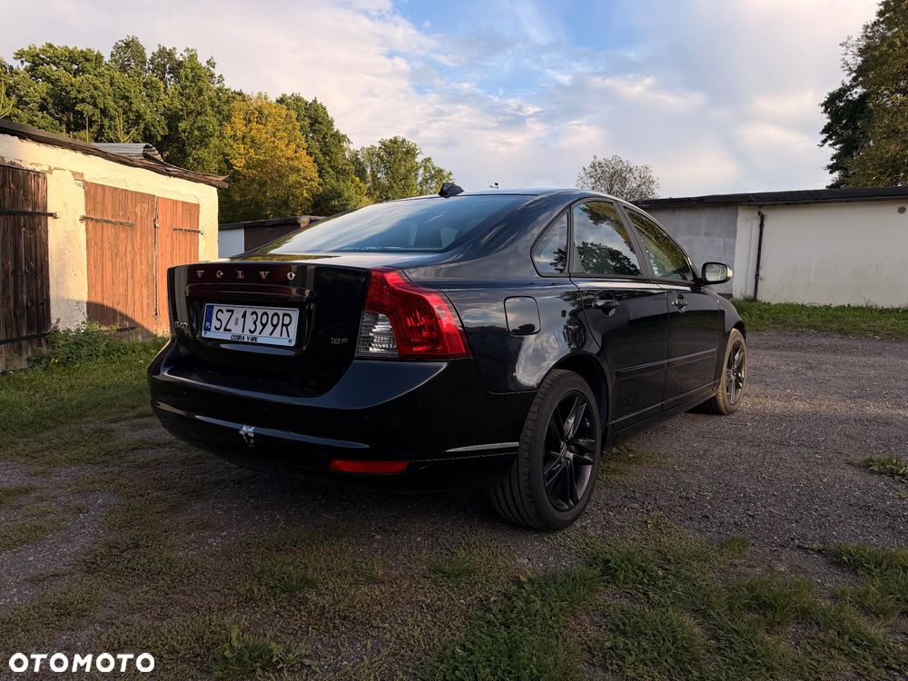 Volvo S40 1.8 Momentum - 6