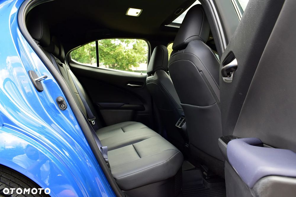 Lexus UX 250h GPF F Sport 2WD - 7