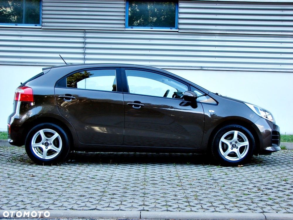 Kia Rio 1.2 ISG Dream-Team Edition - 14