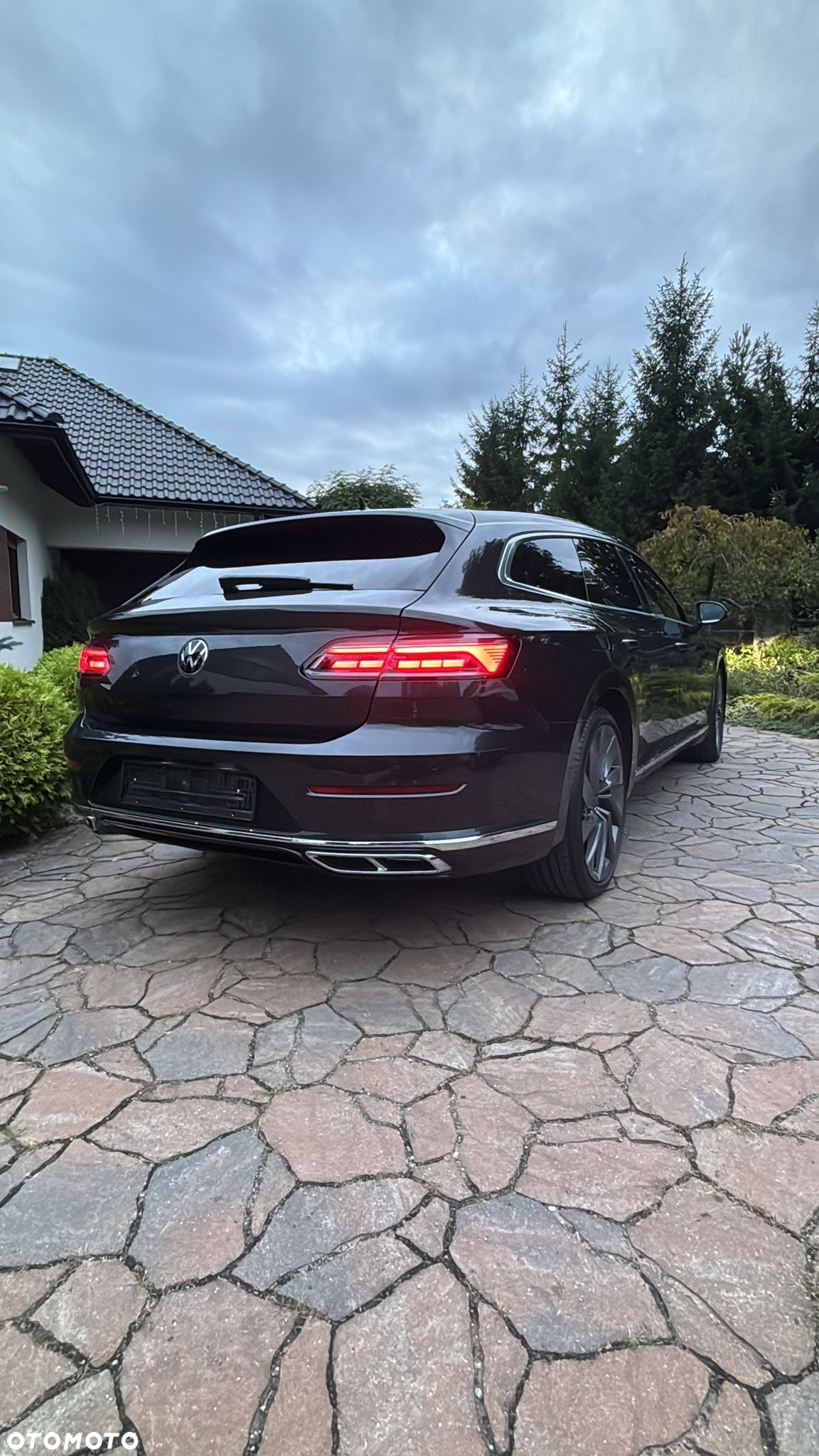Volkswagen Arteon 2.0 TDI R-Line DSG - 27