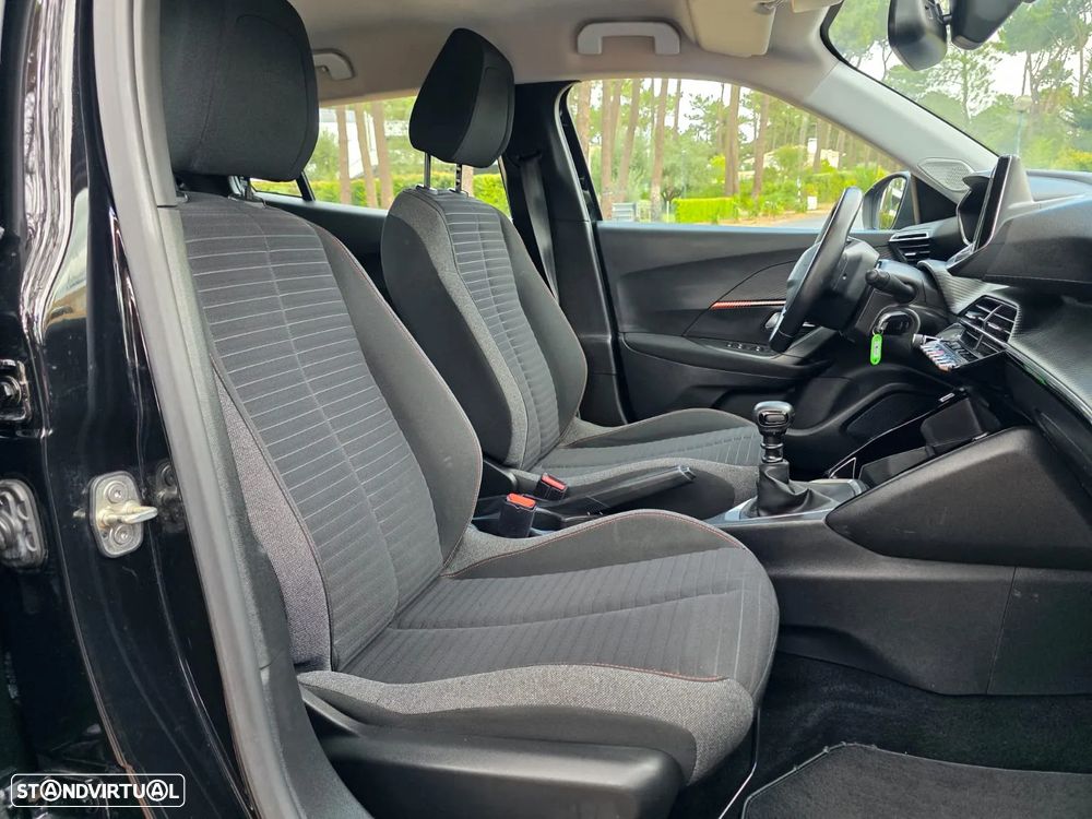 Peugeot 2008 PureTech 100 Active - 19
