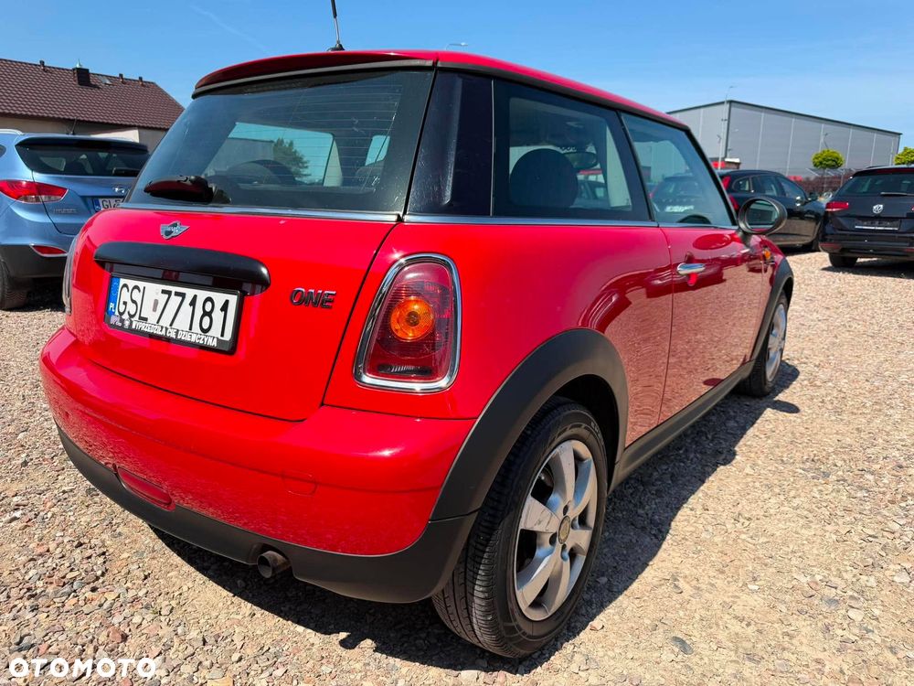 MINI ONE - 7