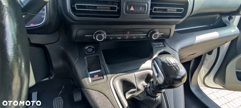 Opel Combo - 9