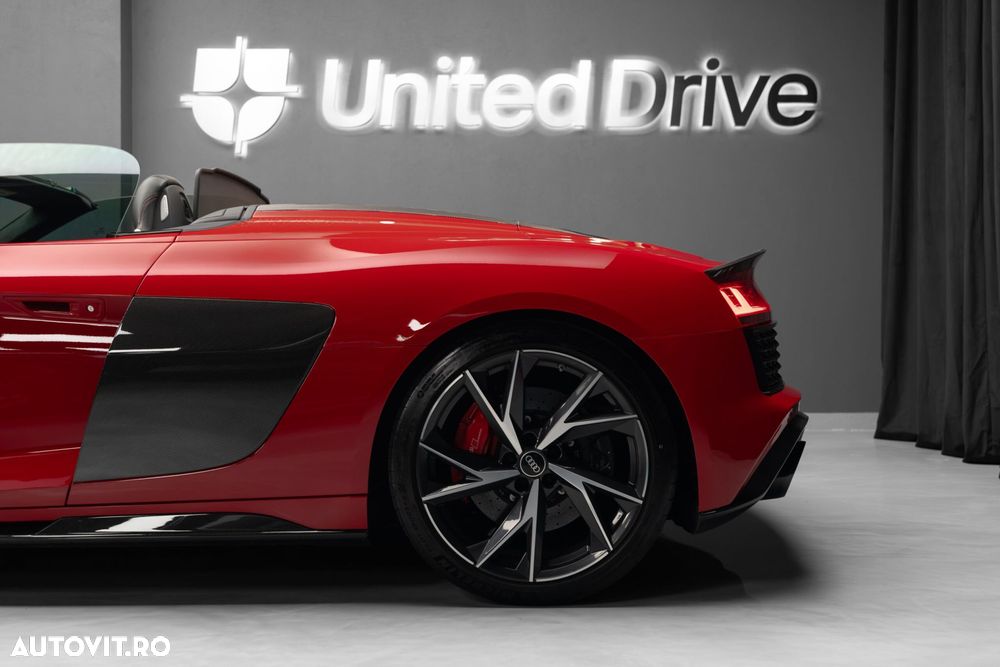 Audi R8 - 10
