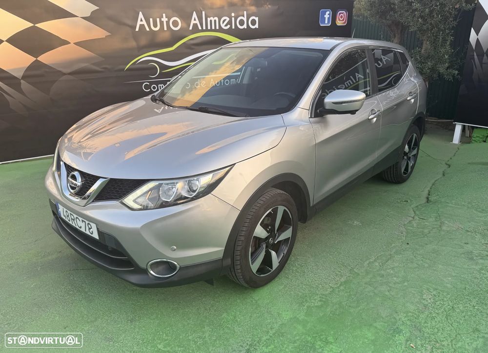 Nissan Qashqai 1.5 dCi N-Connecta - 1