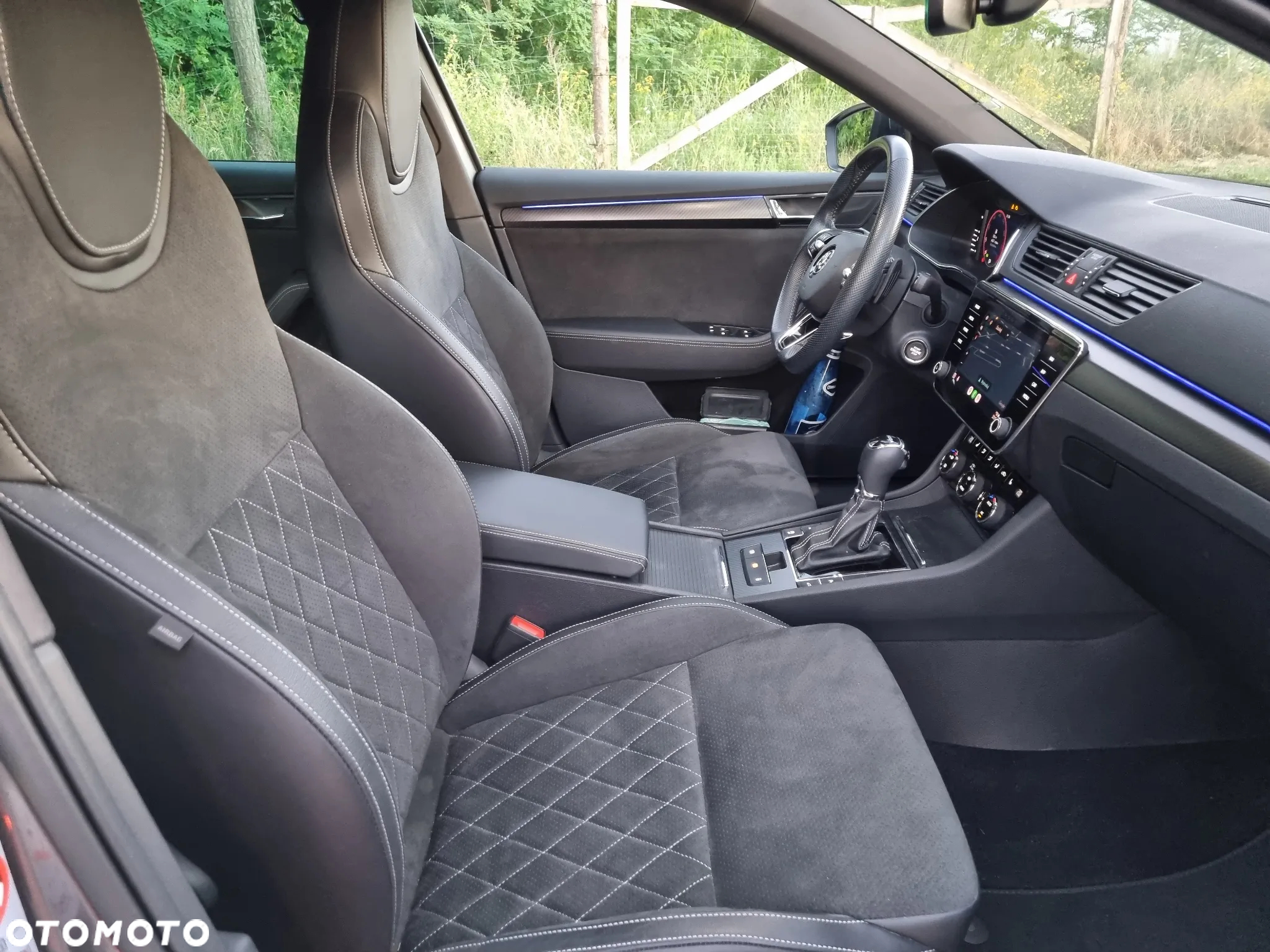 Skoda Superb 2.0 TSI Sportline DSG - 24