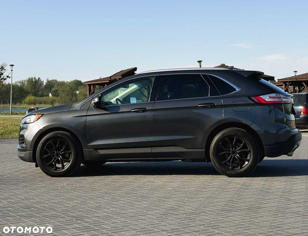 Ford Edge - 4