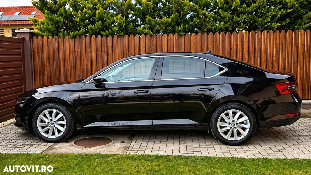 Skoda Superb 2.0 TDI DSG Style - 15