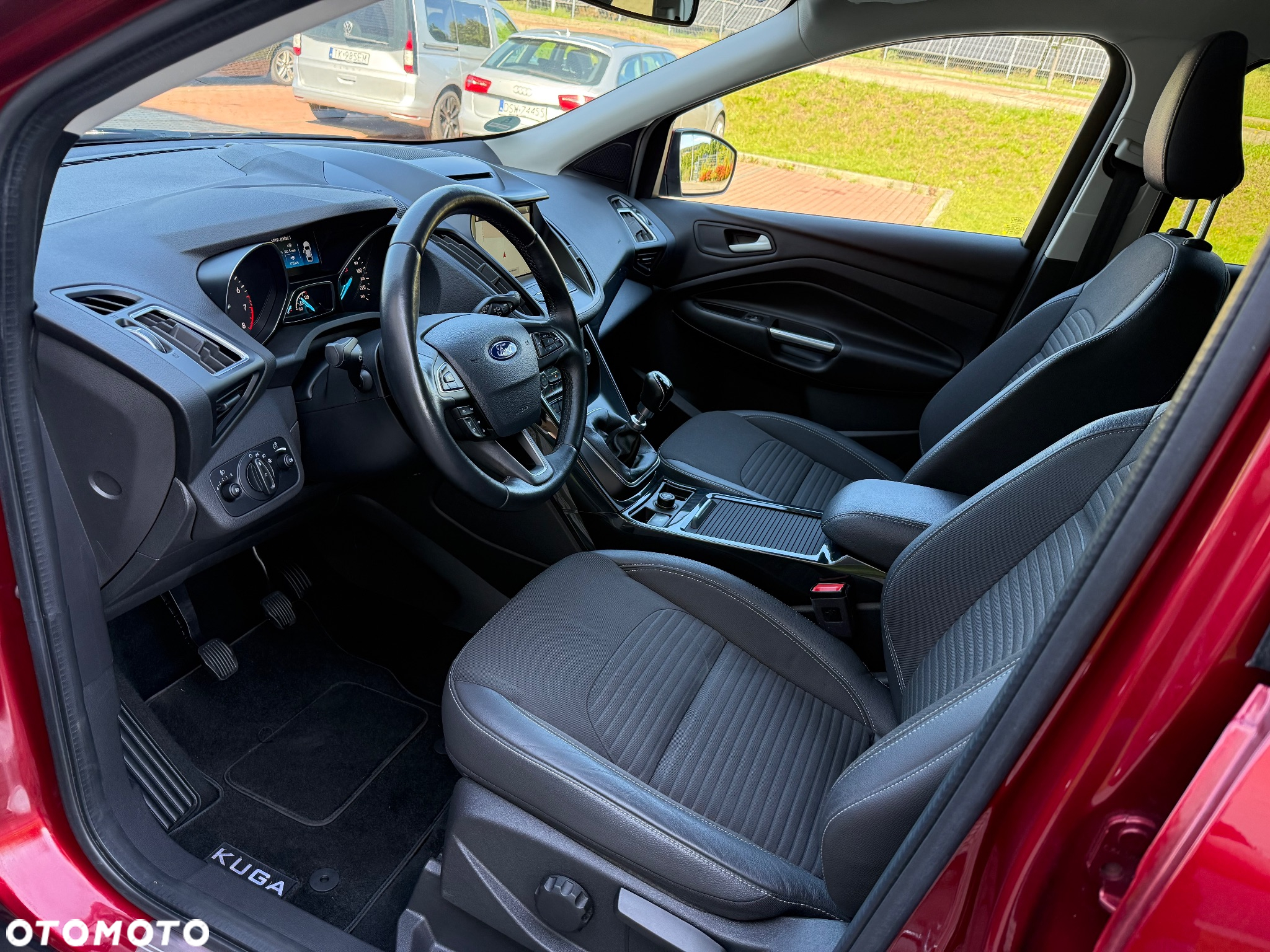 Ford Kuga 1.5 EcoBoost 2x4 Titanium - 9