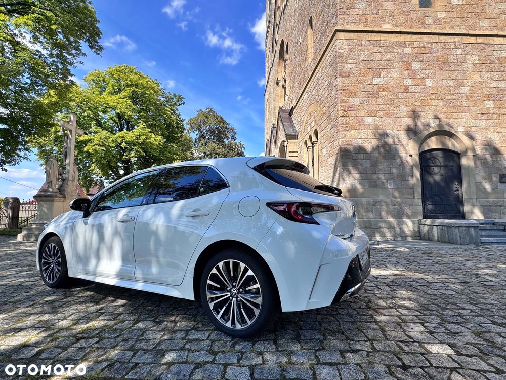 Toyota Corolla 1.8 Hybrid Style - 14