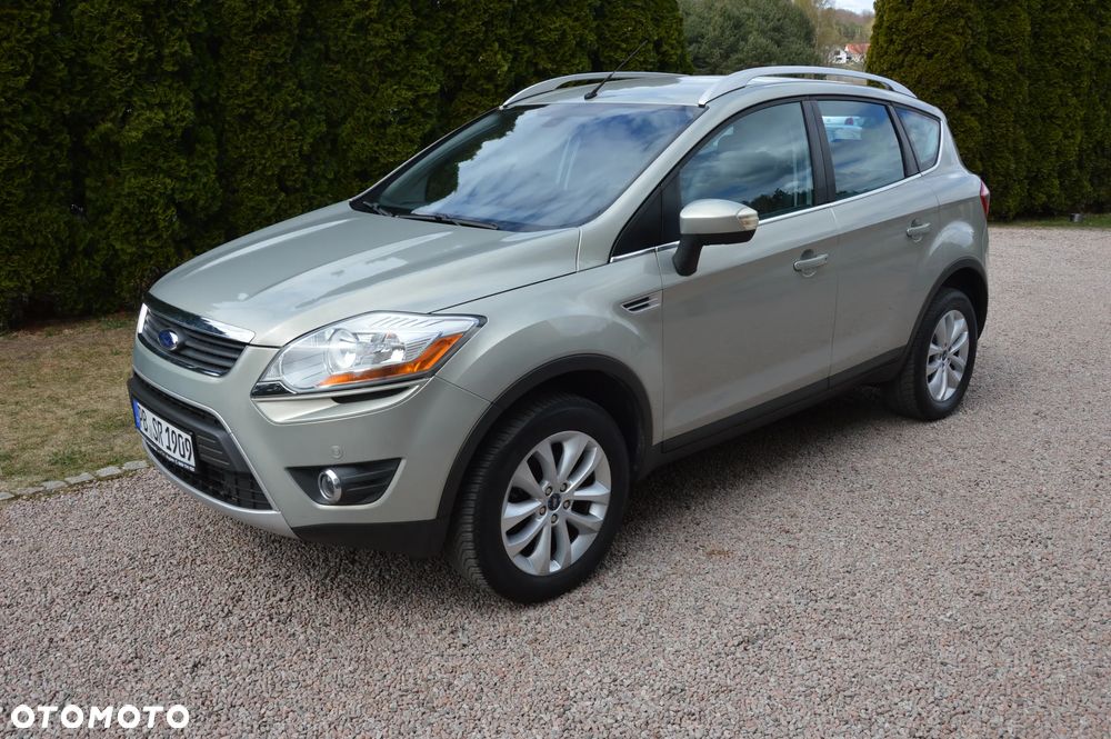 Ford Kuga - 10