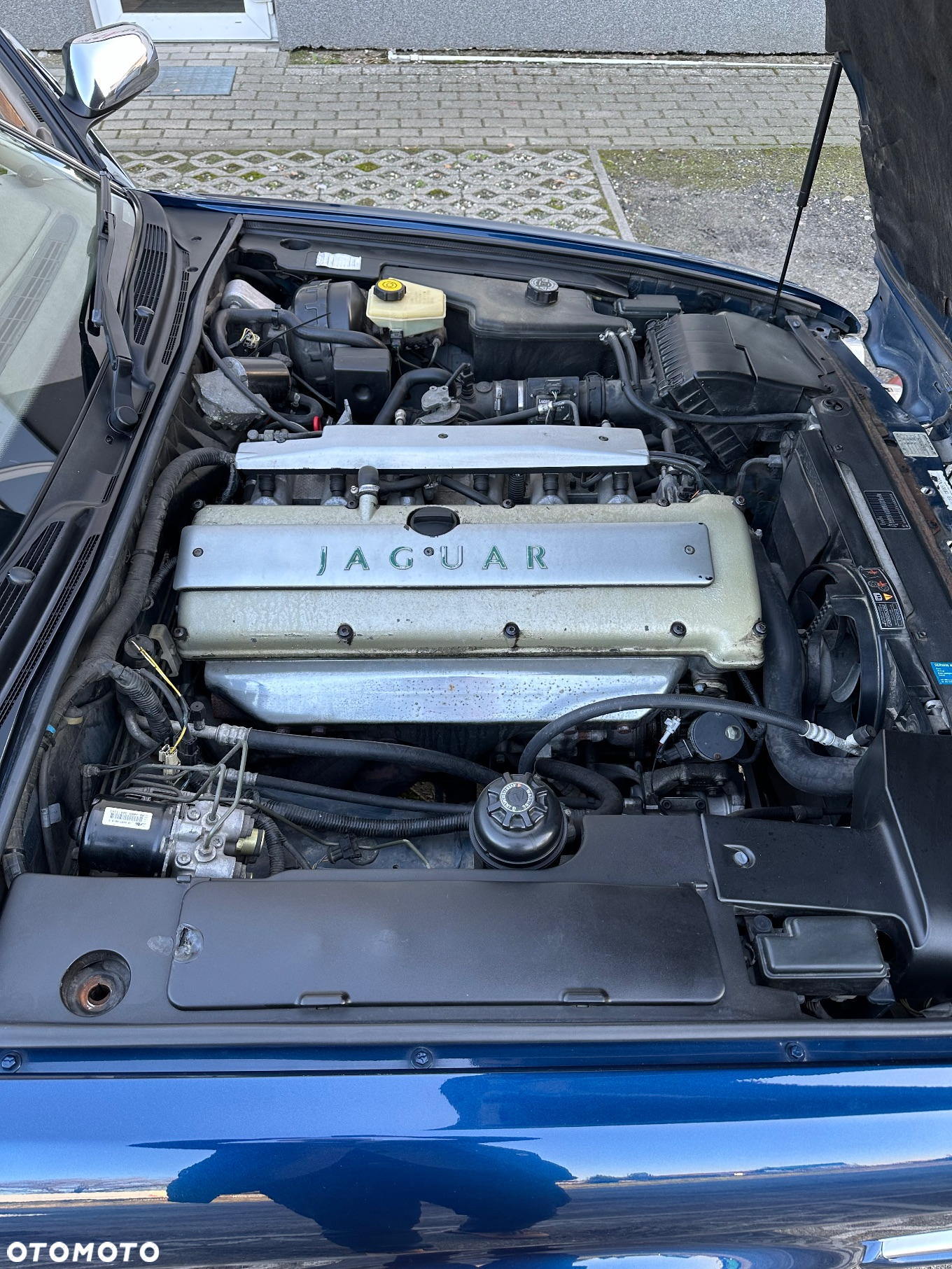 Jaguar XJ XJ6 4.0i - 12
