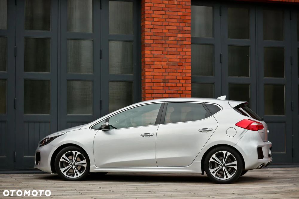 Kia Ceed Cee'd 1.6 CRDi GT Line - 14